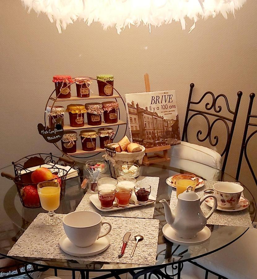 Chambre Climatisee Au Coeur De Brive Avec Televiseur Connecte Wifi Netflix Exteriér fotografie